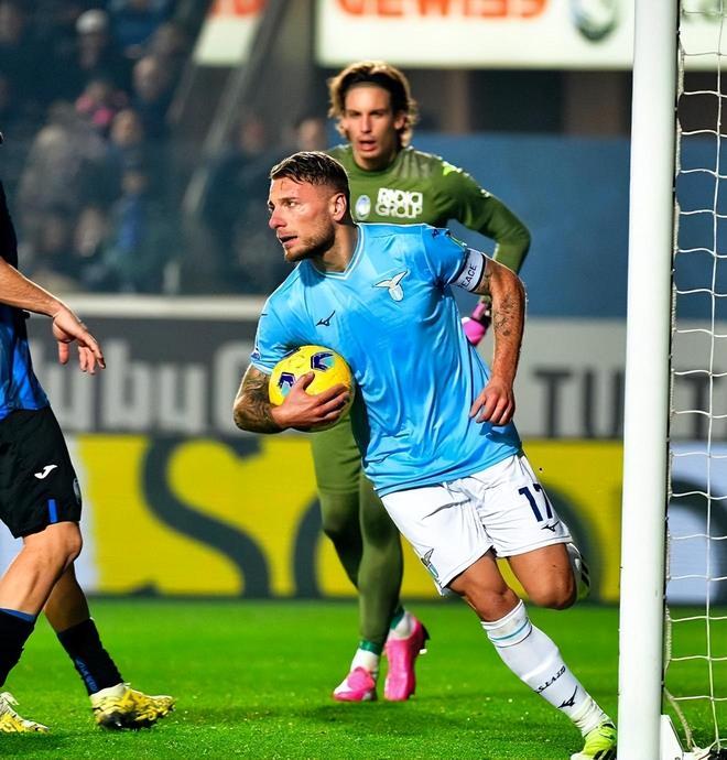 人士认为是 人士认为是