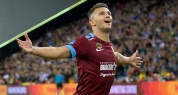 但事实上 但事实上