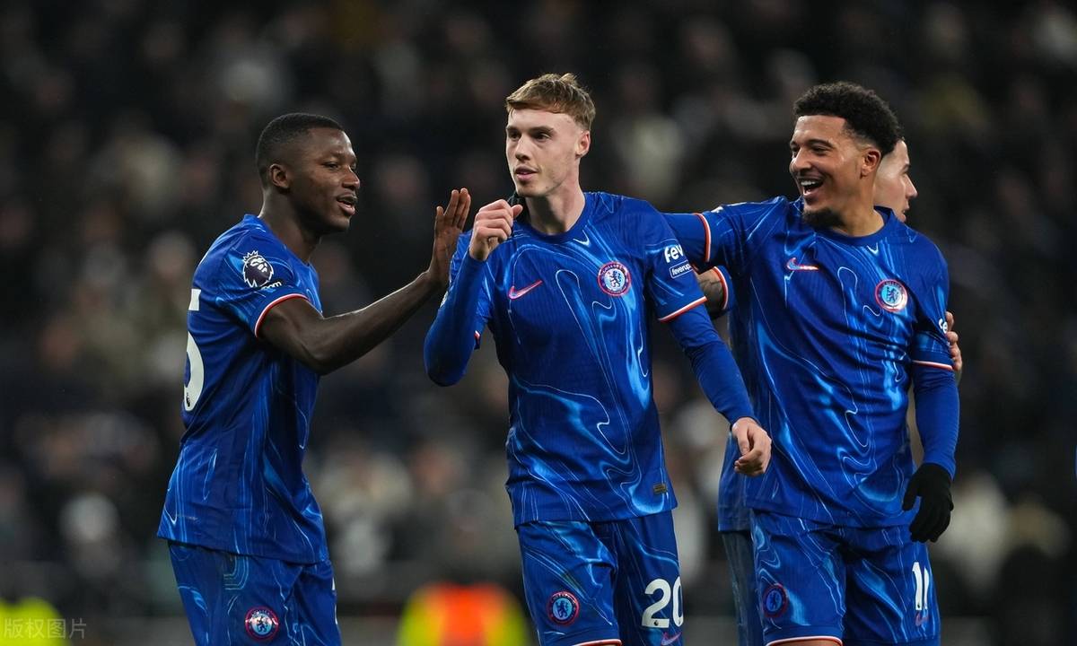 经验丰富的 经验丰富的