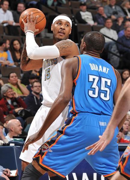 他的缺席会 他的缺席会