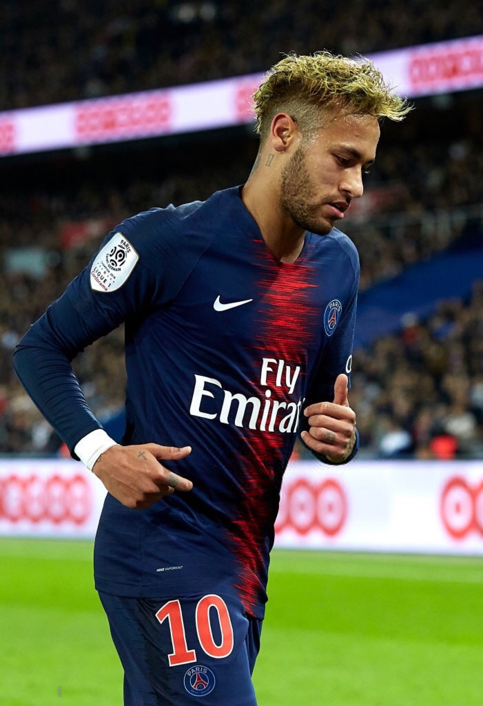 强调边路推 强调边路推